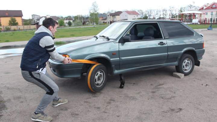Як завести двигун машини, якщо сів акумулятор: допомога водіям